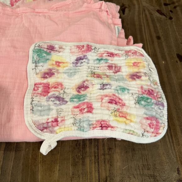Bundle of Honest Muslin Blankets - Picture 2 of 4